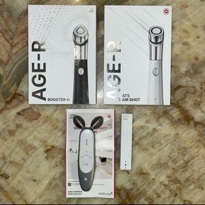 medicube AGE-R Facial Sculpting Device in Gray